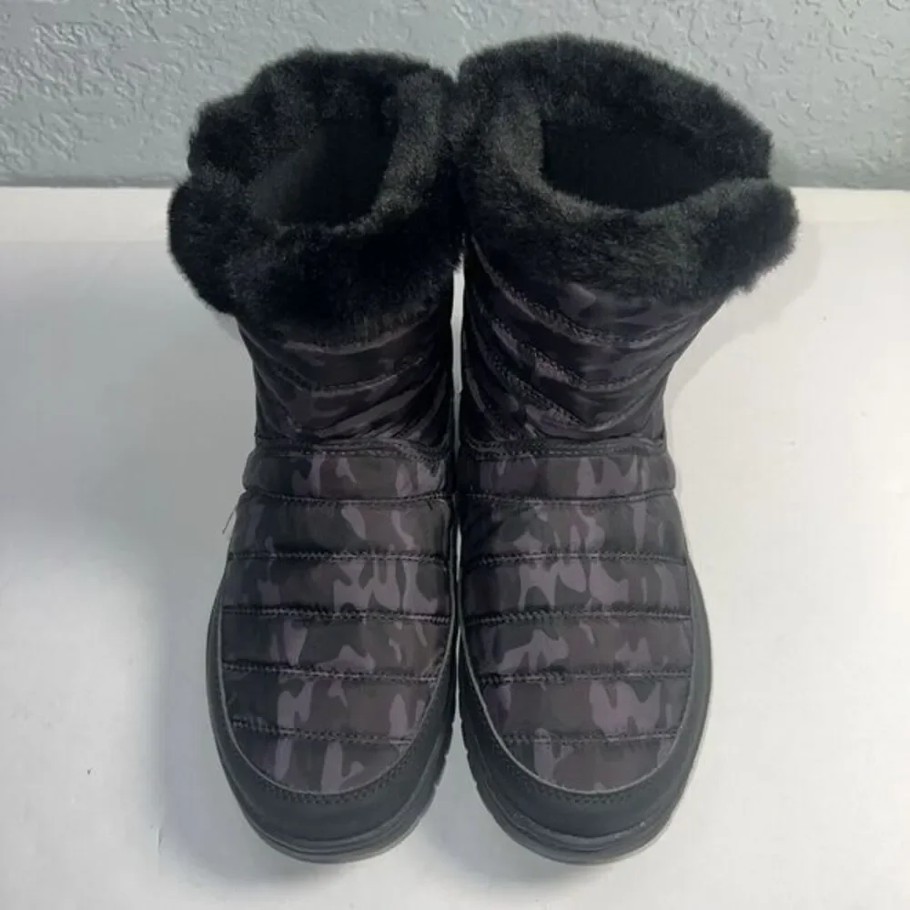 Ryka Suzy‎ Winter Bootie Boots Black Camo Print Fabric Suede Slip on Size 6.5M